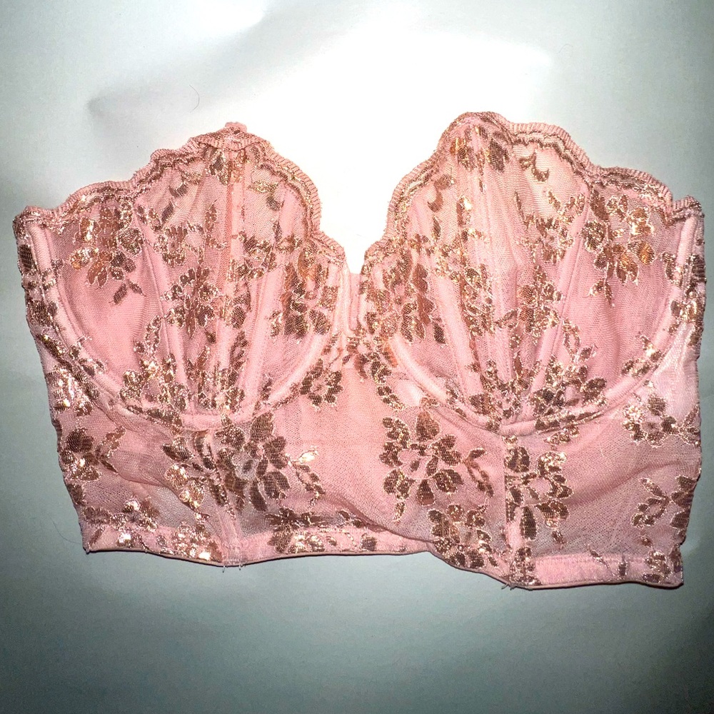 VS lingerie top